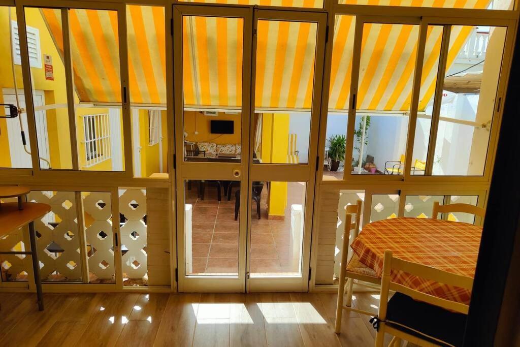 Casa A Pie De Playa, Con Patio. Zona Miramar. Villa Punta Umbría Екстериор снимка